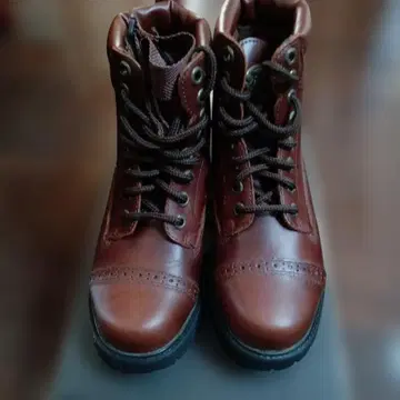 미사용 새상품급 FILA 브라운 가죽 부츠