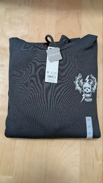 GU 기묘한 이야기 헤비 웨이트 후드 맨투맨 새상품 사이즈 M