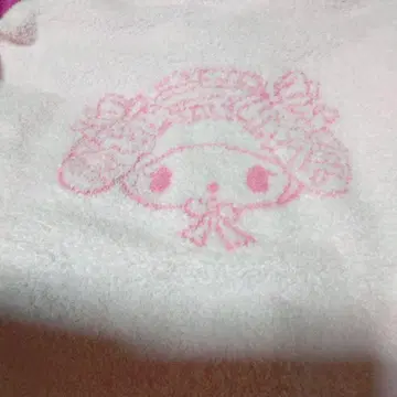 마이멜로디 가디건 아오키 미사코 콜라보