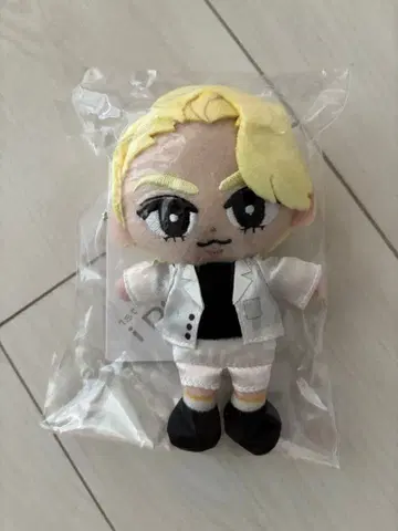 Snow Man 라울 스노치루 봉제 인형