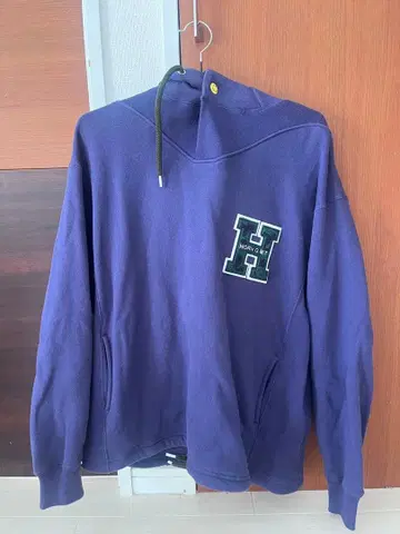 새상품급 혼가먼트 후드 부착 네이비 맨투맨