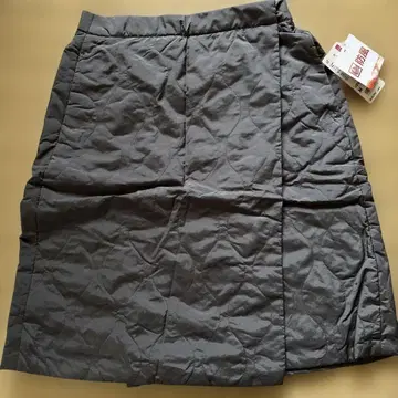 유니클로 웜 이지 랩스커트 M 사이즈