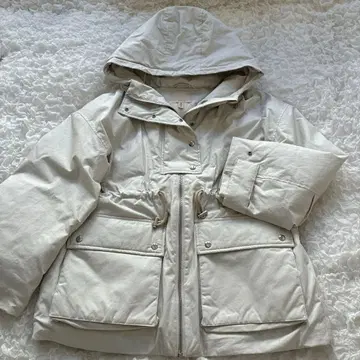 방한 발군 다운 코트