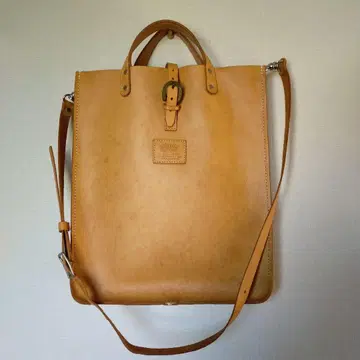 HERITAGE LEATHER CO. 베이지 가죽 토트백 숄더