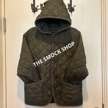 올리브 그린 퀼팅 자켓 후드 부착