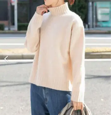 [ URBAN RESEARCH DOORS ] 터틀넥 니트 M 아이보리