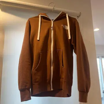 THE NORTH FACE 브라운 후드티