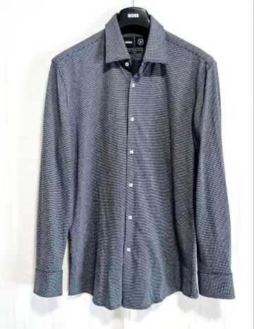 새상품급 BOSS 휴고보스 퍼포먼스 스트레치 셔츠/비즈니스 셔츠