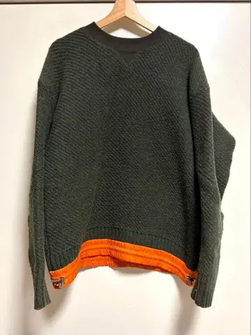 sacai 이소재 절개 니트 밑단 드로우 코드