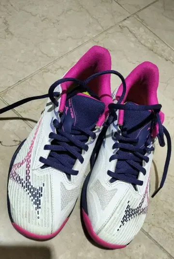 MIZUNO 웨이브 엑시드 라이트 23.5cm