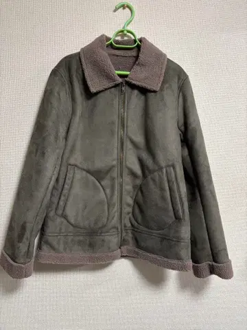 Urban Research 무스탕풍 코트 사이즈 38 카키