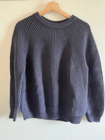 BATONER 크루넥 스웨터