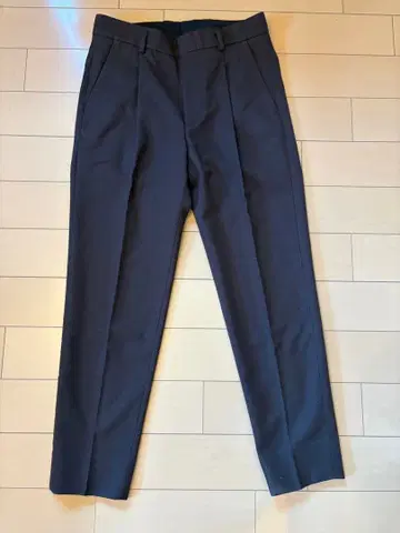 뷰티앤유스 다크 브라운 테이퍼드 슬랙스 (가을/겨울)