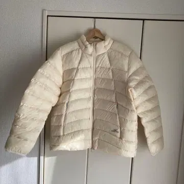 SUNLOVE 크림색 다운 자켓