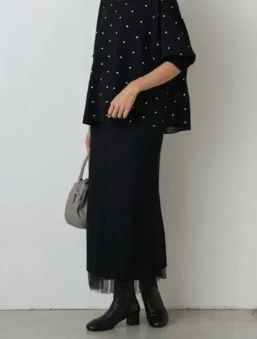 비어즐리 튜튜 니트 스커트 블랙