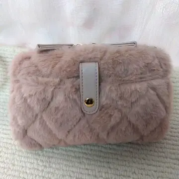 퍼 퀼팅 숄더백 핑크