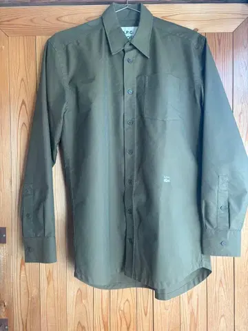 A.P.C. 라코스테 올리브 긴팔 셔츠