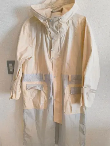 hatra 후드 부착 코트