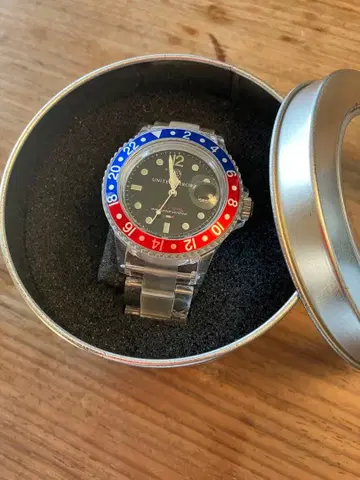 UNITED ARROWS 손목시계 블랙 다이얼