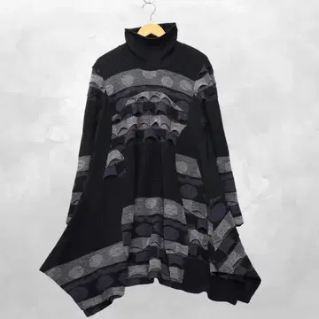 에이코 콘도 하이넥 긴팔 풀오버 니트 원피스 42