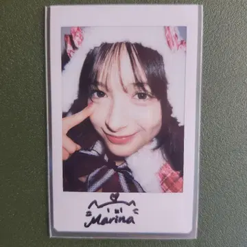 모모세 마리나 친필 사인 폴라로이드