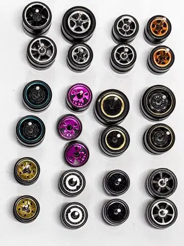 커스텀 휠 REGULAR 세트 18 베이시 레귤러