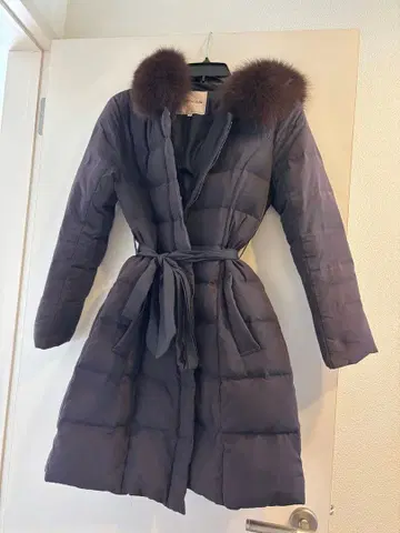 아푸와이저 리셰 퍼 달린 롱 다운 코트 블랙