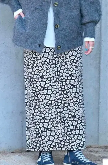 [ 미사용 ] SIMPLICITE 심플리시떼 레오파드 타이트 스커트