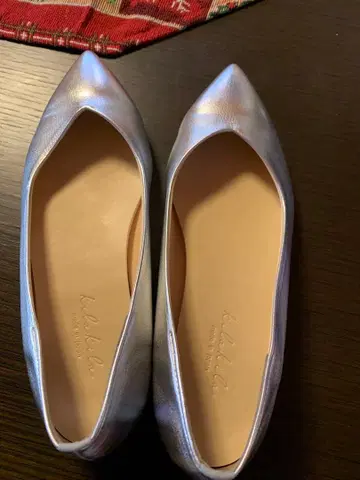 실버 플랫슈즈 23.5cm 일본제