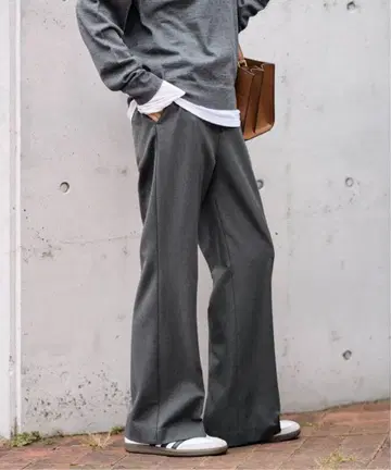 FRAMeWORK 속기모 플레어 팬츠