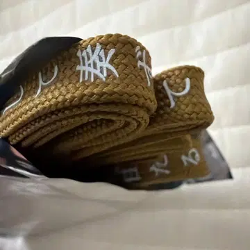 타카하시 유우 YU 가챠 신발끈