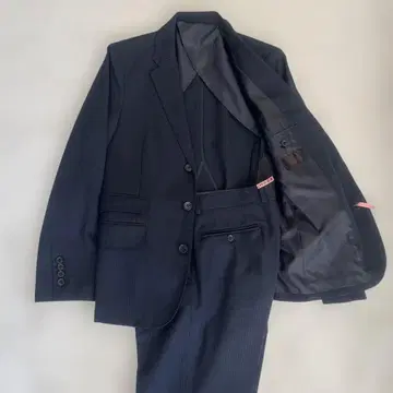 어반 리서치 네이비 스트라이프 수트