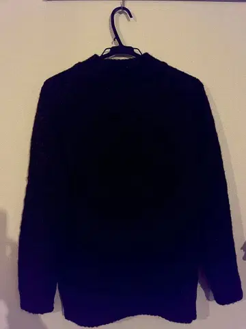 다크 브라운 남성용 니트