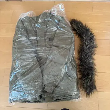 THE NORTH FACE 올리브 다운 자켓