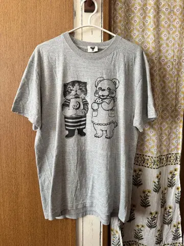 그레이 히구치 유코 하네유미노 치카 콘도 아키 나쿠이 나오코 T셔츠