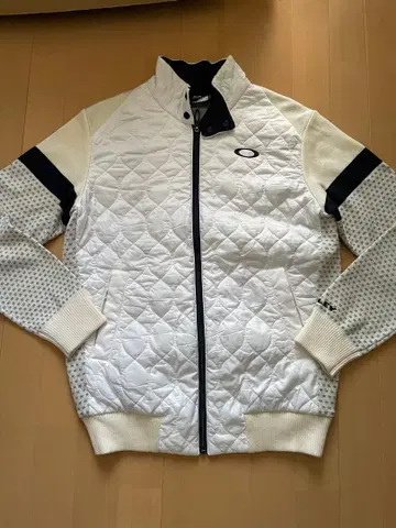 Oakley 퀼팅 자켓 L 사이즈