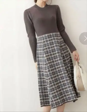 체크 도킹 니트 원피스