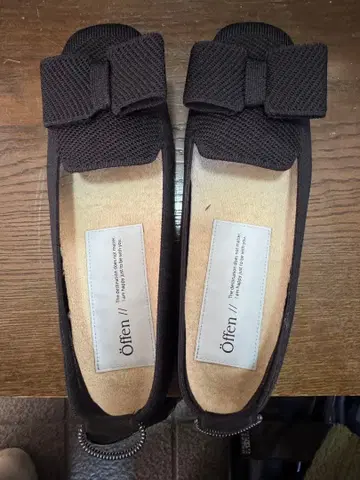 Offen 블랙 리본 포함 플랫슈즈 39