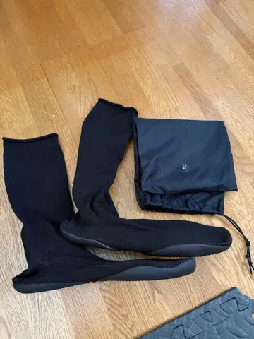 YZY Air pods 스니커즈 사이즈 2 카니예 웨스트 YEEZY Ye