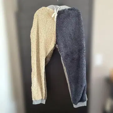 K.MAYER 플리스 바이컬러 조거 팬츠