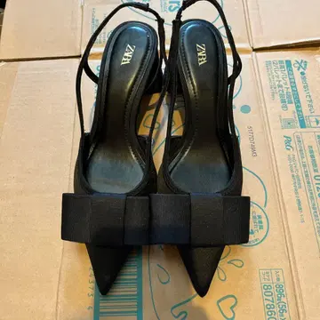 ZARA 블랙 리본 펌프스 힐