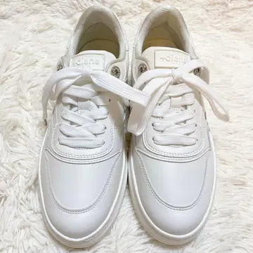 [ 새상품급 ] 플러스 다이애나 +diana 지속가능성 스니커즈