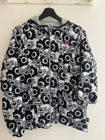 YONEX 꽃무늬 후드 부착 여성용 O 사이즈 자켓