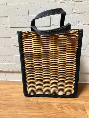 에바고스 KAGOBUKURO 바스켓 백