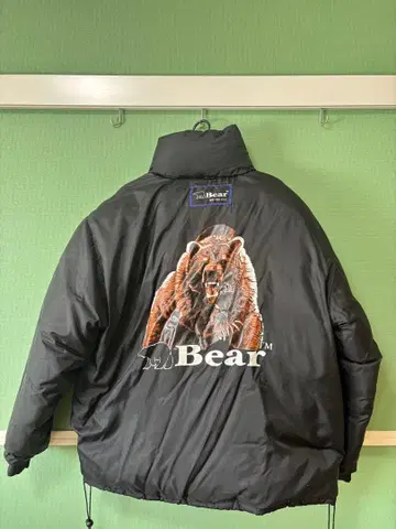 Bear 곰 자수 블랙 다운 자켓