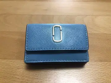 마크 제이콥스 3단 폴더형 지갑 파랑