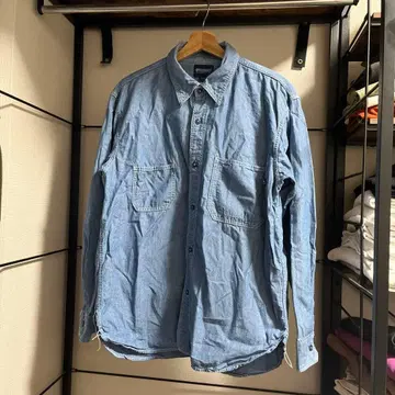 매직 넘버 샴브레이 워크 셔츠