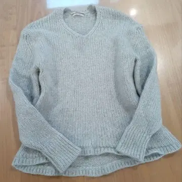 Maglia plus 마리아플러스 V넥 니트 울 라쿤 혼방