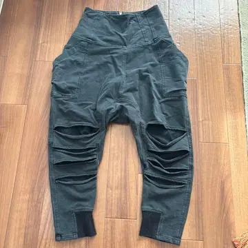 DEMOBAZA 사루엘 팬츠