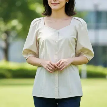 나이로 nairo 퍼프 슬리브 블라우스 반팔 스퀘어넥 M 사이즈